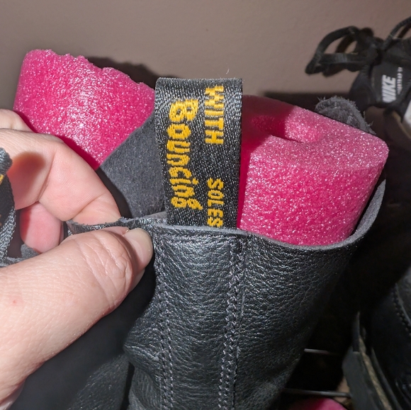 Doc Marten's combat style boots - Picture 5 of 6